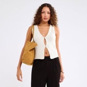 Rumored Prince Street Top in Ecru Size Small